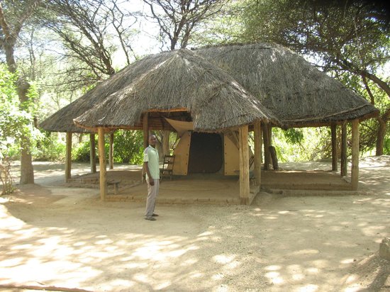 Chogela safari camp