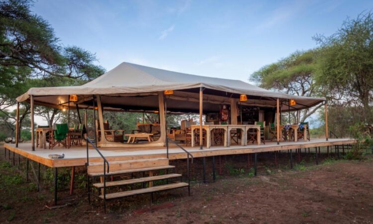 Baobab Central Serengeti Camp